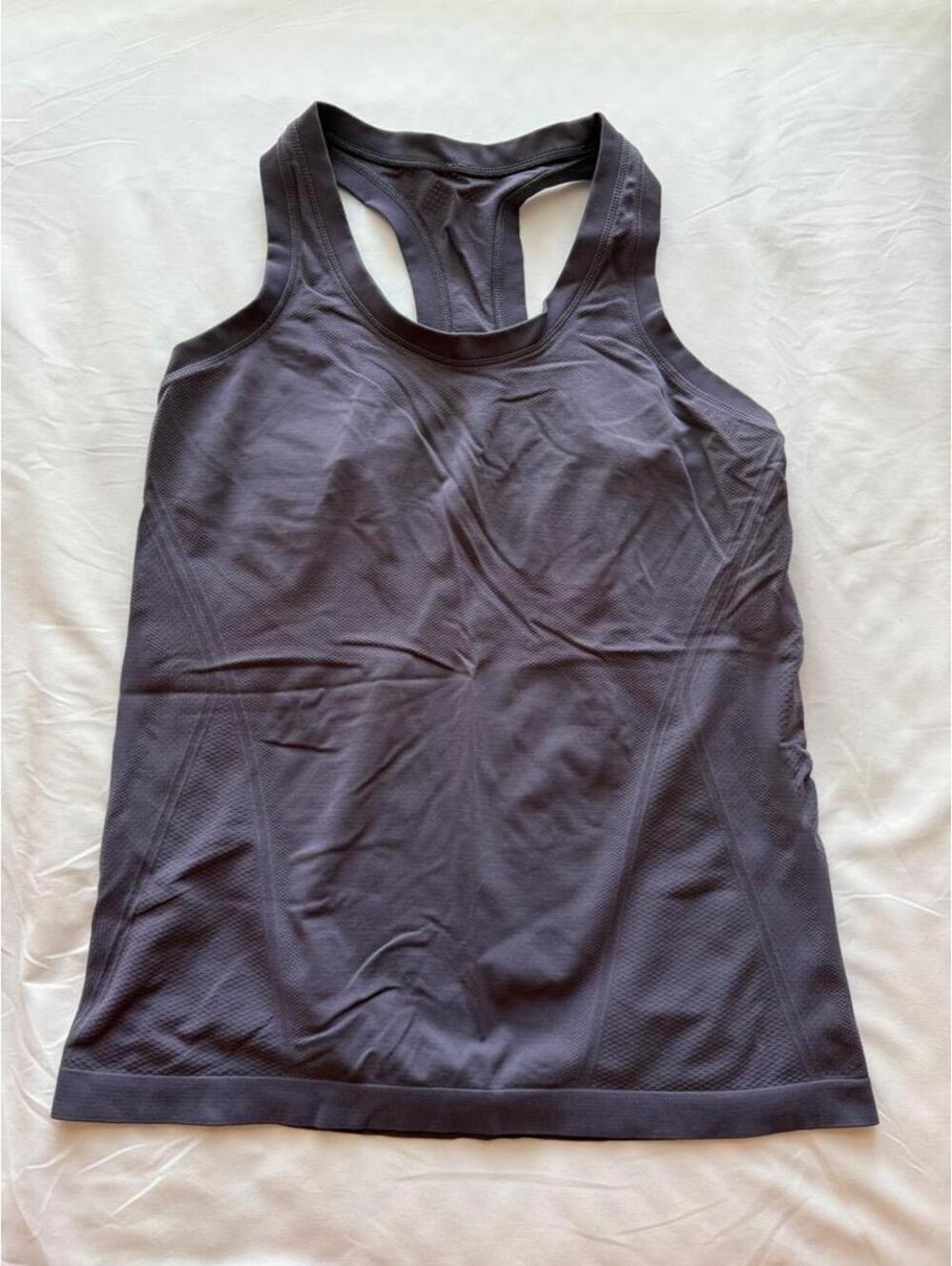 Brand: Lululemon